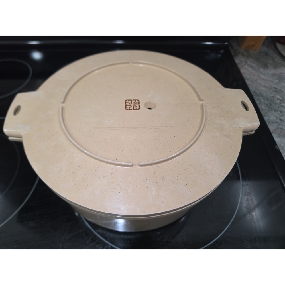 LittonWare 5 Qt. Dutch Oven Casserole Dish With Lid